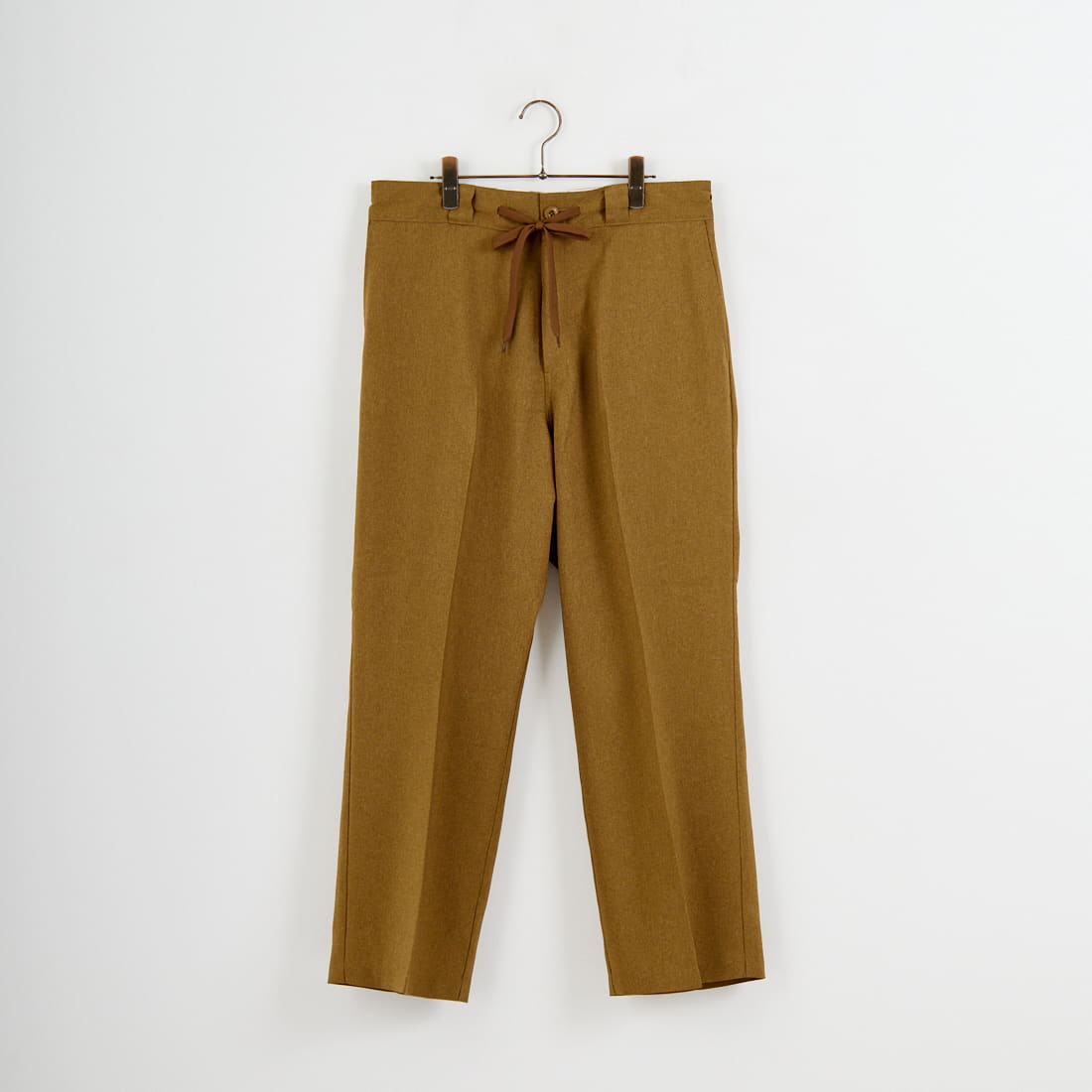 Dickies [ディッキーズ] 別注 グランパパンツ [261M40IN01-JF]です。