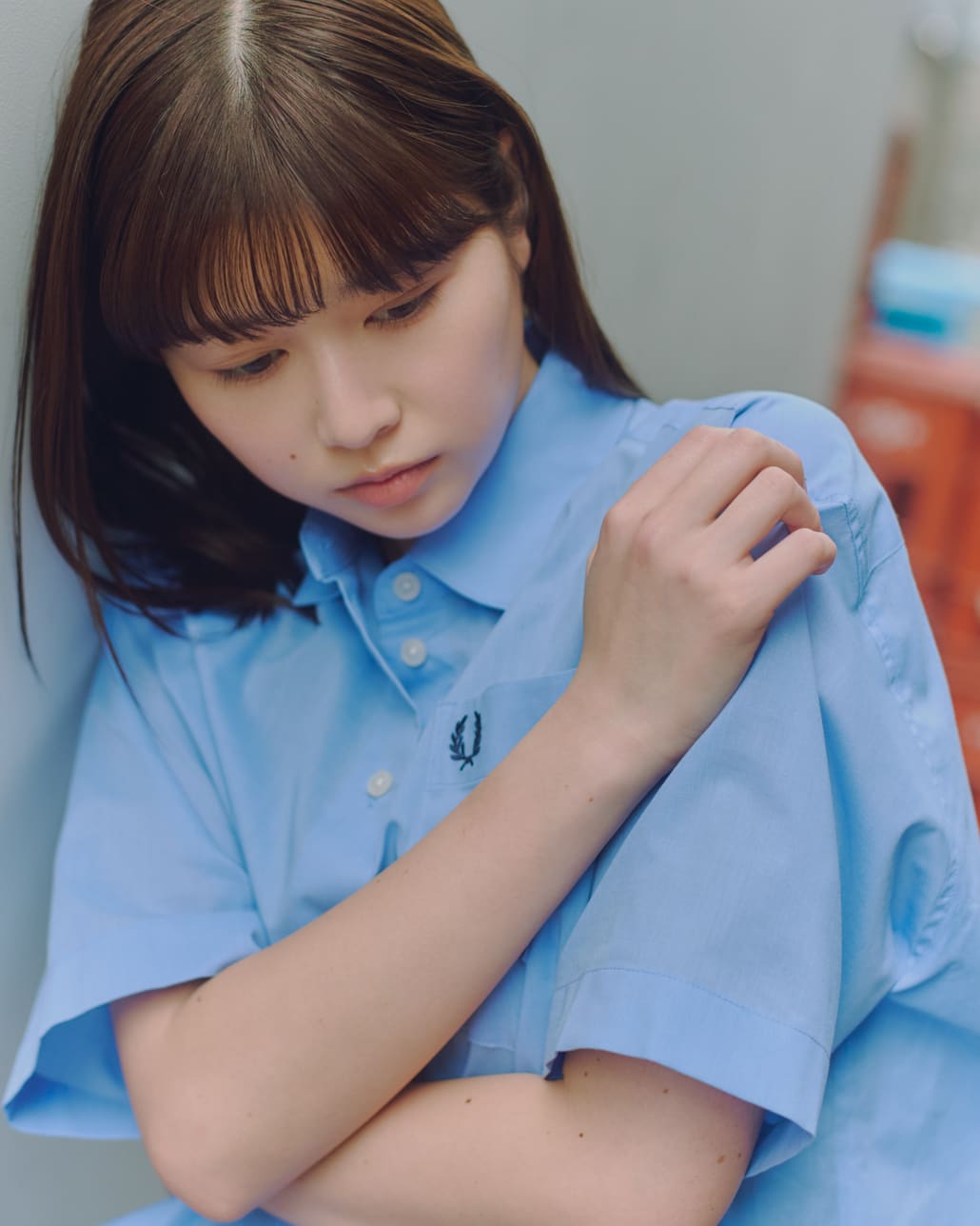 FRED PERRY [フレッドペリー] 別注 ワンポイントロゴ刺繍シアーシャツ [FPW-26S-035JF]のコーディネートです。