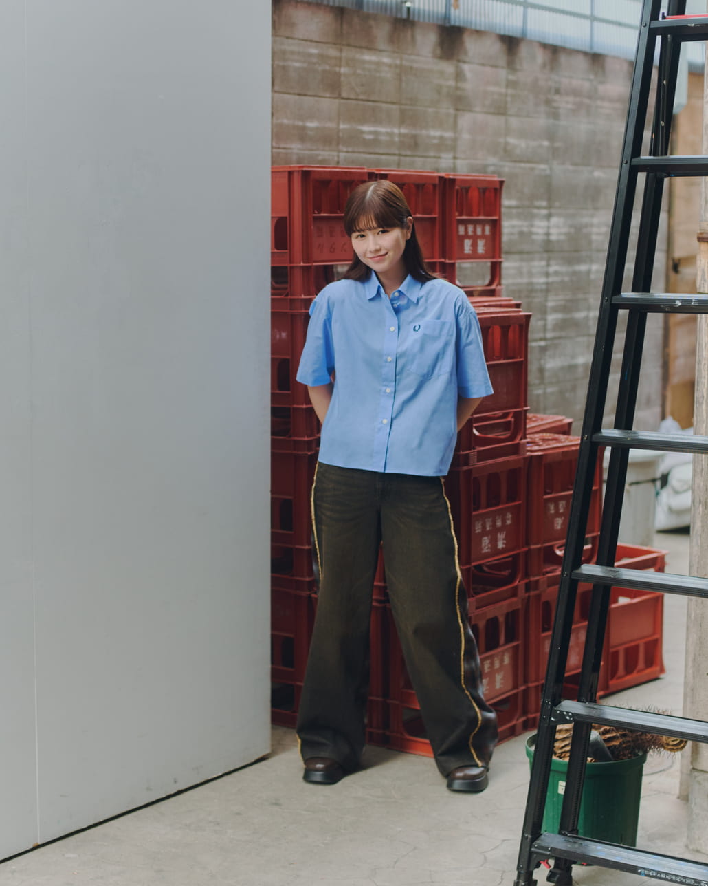 FRED PERRY [フレッドペリー] 別注 ワンポイントロゴ刺繍シアーシャツ [FPW-26S-035JF]のコーディネートです。