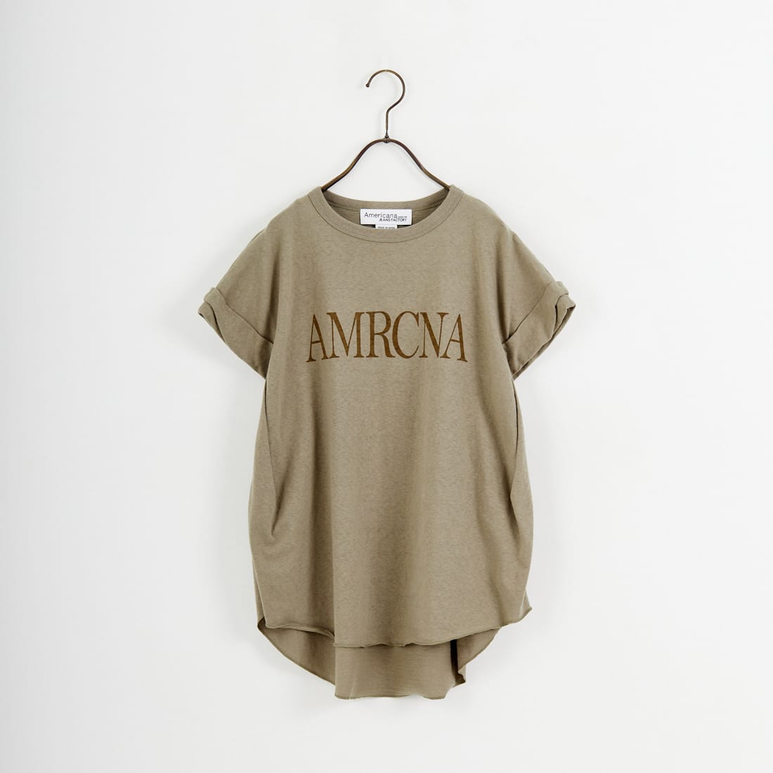Americana × JEANS FACTORY [アメリカーナ × ジーンズファクトリー] 別注 AMRCNA ラウンドヘム ロゴプリントTシャツ [ASO-M-852-2-JF]