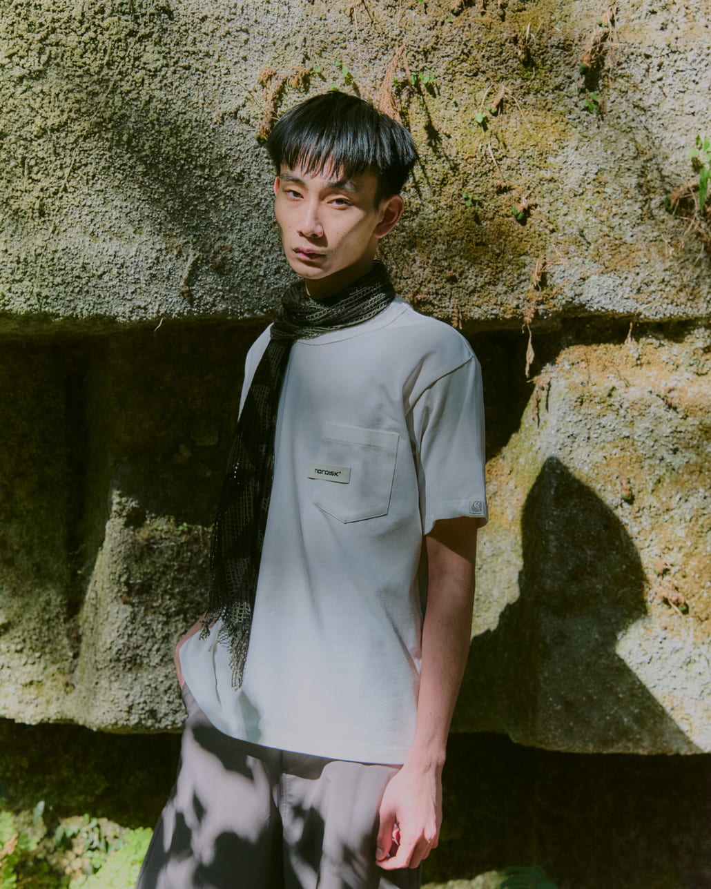 NORDISK [ノルディスク] 別注 HYGGE バックプリントTシャツ [NU11703-JF]です。